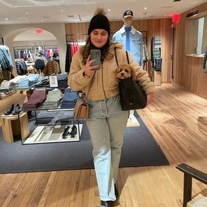 Meet your Posher, Anna